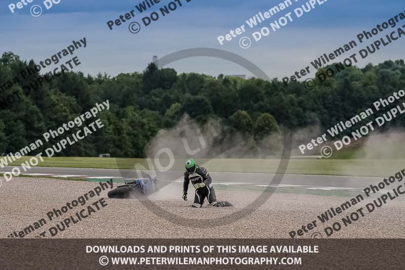 donington no limits trackday;donington park photographs;donington trackday photographs;no limits trackdays;peter wileman photography;trackday digital images;trackday photos